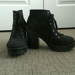 4" heel combat/biker booties